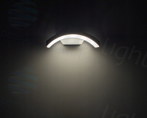 kinkiet-berg-u-8w-4000k-grafitowy-aluminiowy.jpg