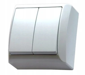 ŁĄCZNIK PODWÓJNY NATYNKOWY BIAŁY OSPEL BIS ŁN-2B